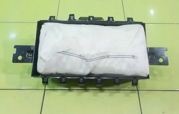 KIA Soul Passenger airbag 84530B2000