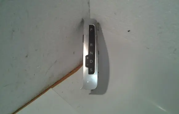 Audi A6 S6 C6 4F Gear shift selector indicator 4F2713463B