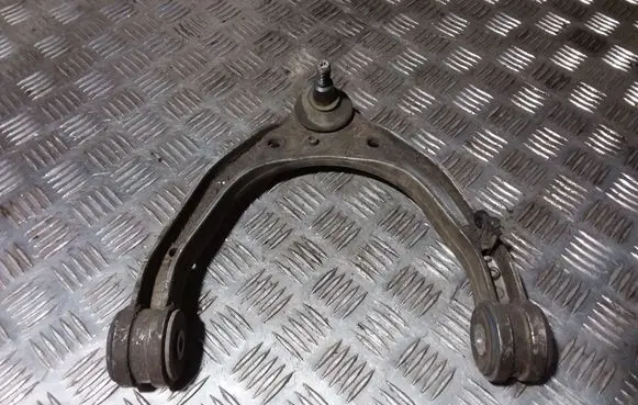 Porsche Cayenne (9PA) Front lower control arm/wishbone 7L0407047A
