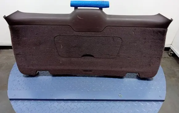 Other sill/pillar trim element