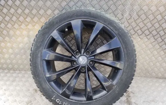 Tesla Model S R19 spare wheel 