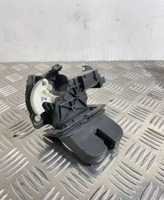 Audi A6 S6 C6 4F Tailgate/trunk/boot lock/catch/latch 8P4827505B