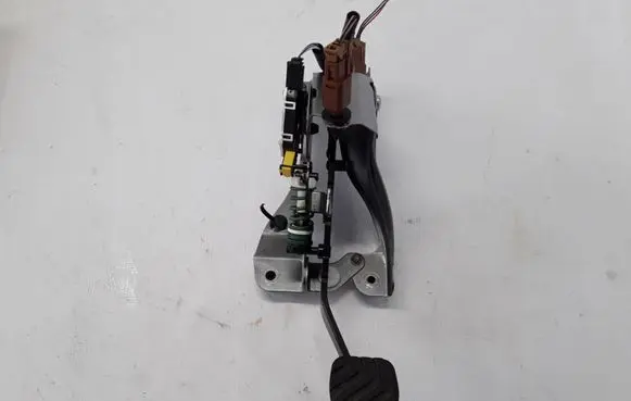Clutch pedal