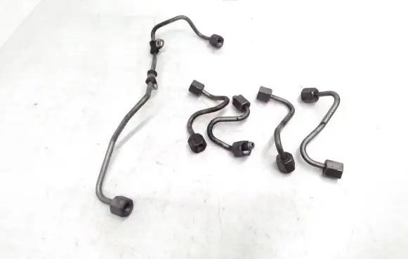 Mercedes-Benz B W246 W242 Fuel injector supply line/pipe 