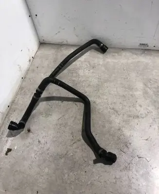 Mercedes-Benz Sprinter W907 W910 Engine coolant pipe/hose A9105000400