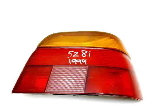 BMW 5 E39 Rear/tail lights 8358034