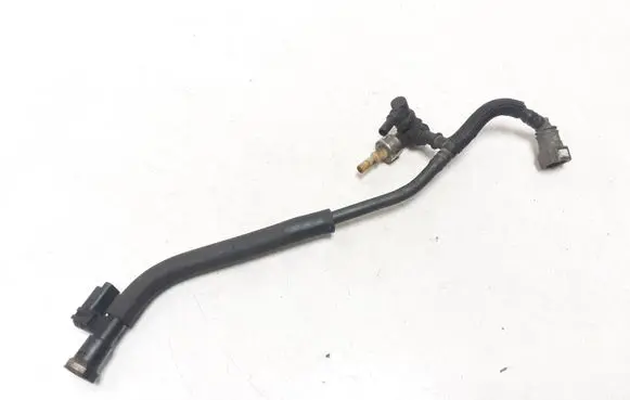 Citroen C4 II Fuel line pipe X215552