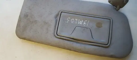 Sun visor