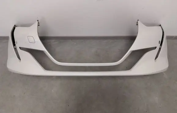 Peugeot 208 II Front bumper 