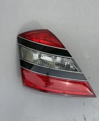 Mercedes-Benz S W221 Rear/tail lights A2218200164