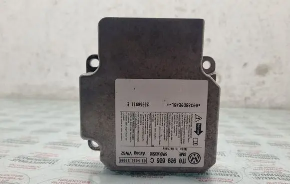 Volkswagen Touran I Airbag control unit/module 1T0909605C