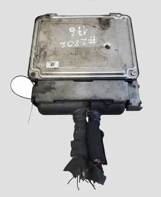 Volkswagen PASSAT B7 Engine control unit/module 03L907309AE 0281017946