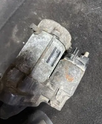 Toyota Corolla Verso AR10 Starter motor 281000D180