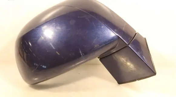 Chevrolet Captiva Front door electric wing mirror E4022558
