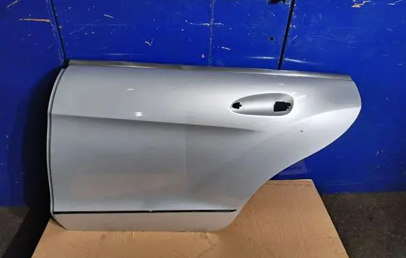Mercedes-Benz CLS C218 X218 Rear door A2187820310