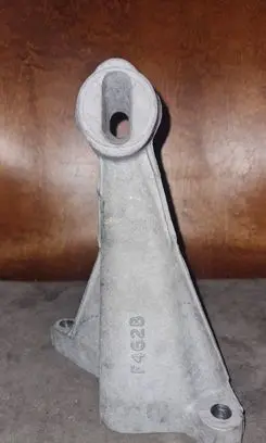 Ford Scorpio Engine mounting bracket 96WF6031AB