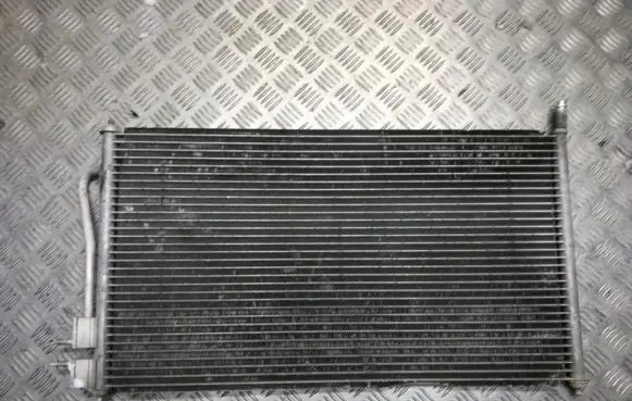 Ford Focus A/C cooling radiator (condenser) xs4h8c342dc xs4h-8c342-dc