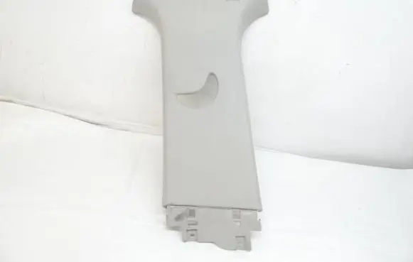 (B) pillar trim (top)