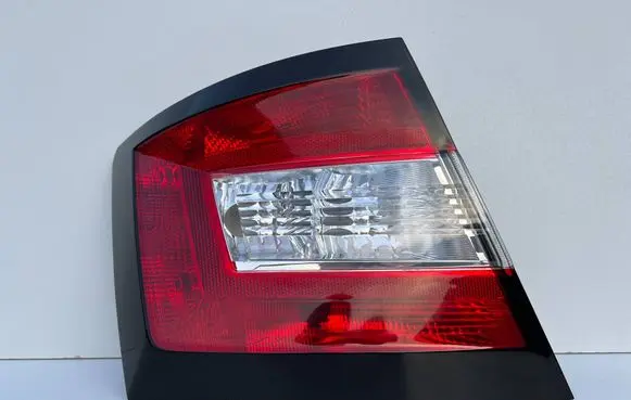 Skoda Fabia Mk3 (NJ) Rear/tail lights 6V6945095