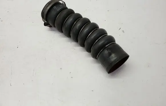 Chevrolet Captiva Intercooler hose/pipe TOH001