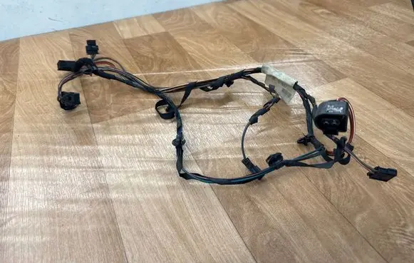 Mercedes-Benz Sprinter W906 Front door wiring loom A9060005999 0719057 AWE007010