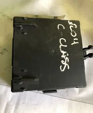 Mercedes-Benz C W204 Door control unit/module A2048208226 A2044421232 A2048207485