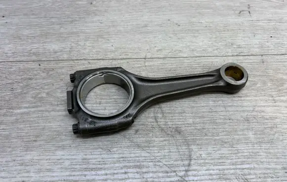 Porsche Macan (95B) Connecting rod/conrod 94610301937 94610301936