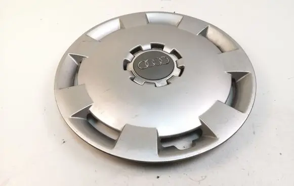 Audi A3 S3 8P R16 wheel hub/cap/trim 8P0601147A