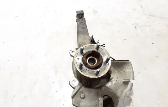 Land Rover Range Rover L405 Front wheel hub LR115106
