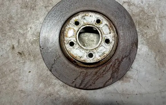 Volvo V50 Front brake disc