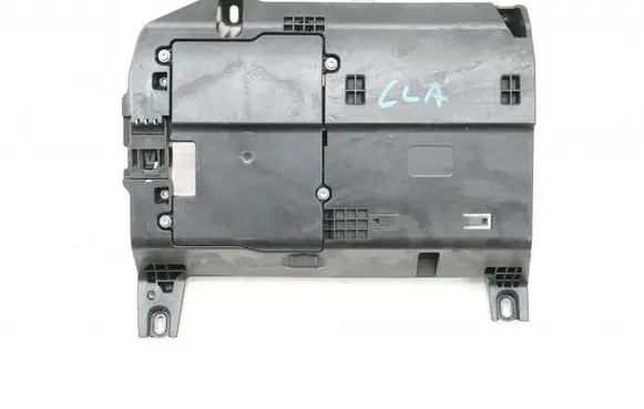 Mercedes-Benz CLA C118 X118 Fuse box set A2475402506
