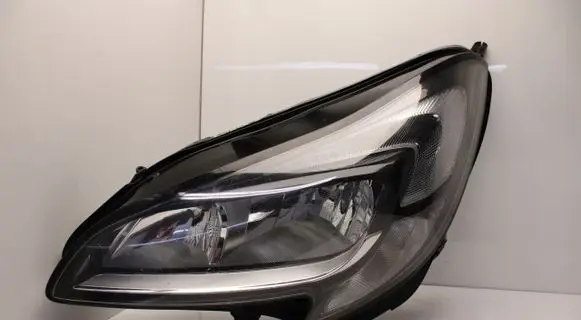 Opel Corsa E Headlight/headlamp 