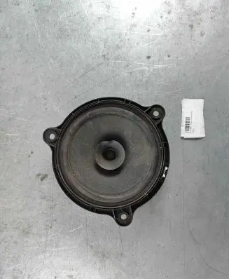 Renault Captur Rear door speaker 577449