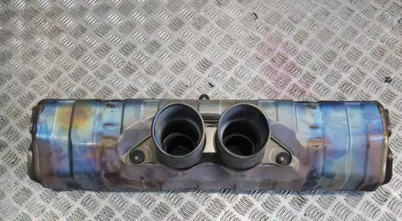 Porsche 911 991 Rear muffler/silencer tail pipe 99111125791 99111102790