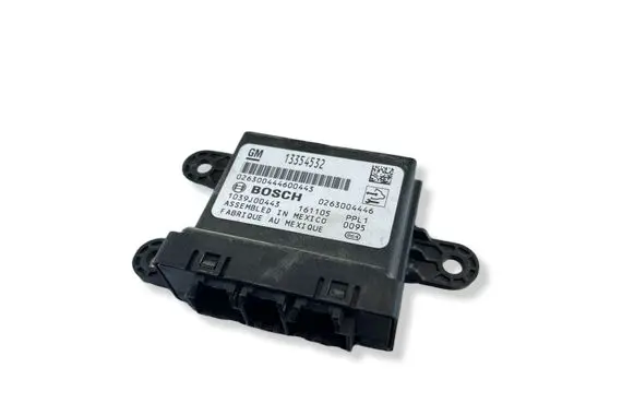 Opel Insignia A Parking PDC control unit/module 13354532