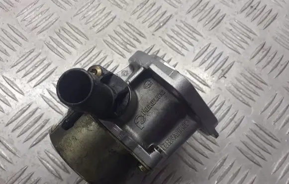 Nissan Note (E11) Vacuum pump