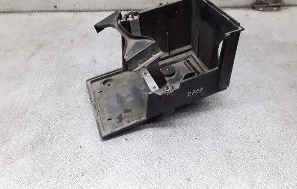 Volvo V50 Battery tray 