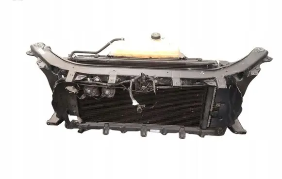 Ford Focus ST Front bodywork piece 