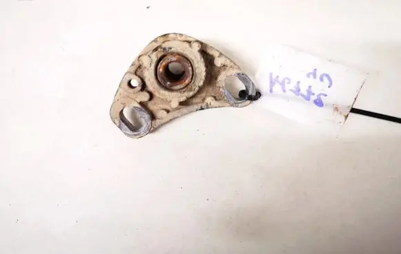 Volvo S80 Engine mount bracket 9203967