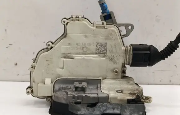 Audi A3 S3 8V Rear door lock 4G0839016C