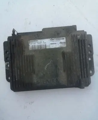Renault Laguna I Engine control unit/module S113726100A 7700109865 385205911