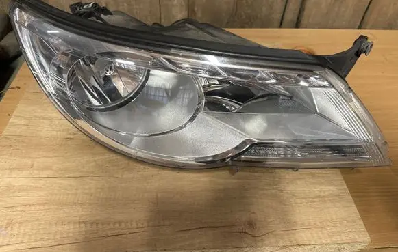 Volkswagen Tiguan Headlight/headlamp 5N1941032AB 1ED24703802 24703802001188