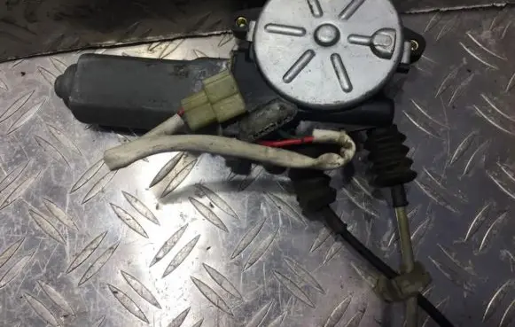 Mazda 323 F Rear door window regulator motor 50407