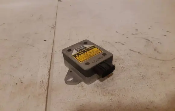 Lexus GS 300 350 430 450H ESP acceleration yaw rate sensor 8918330070