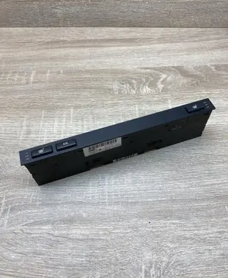 BMW 5 E39 Seat heating switch 8373712 03742027