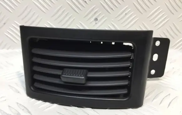Jeep Grand Cherokee (WJ) Dashboard side air vent grill/cover trim 5GZ121AZAB