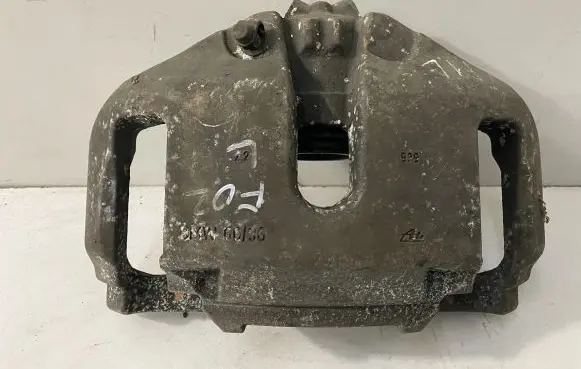 BMW 7 F01 F02 F03 F04 Front brake caliper 6036