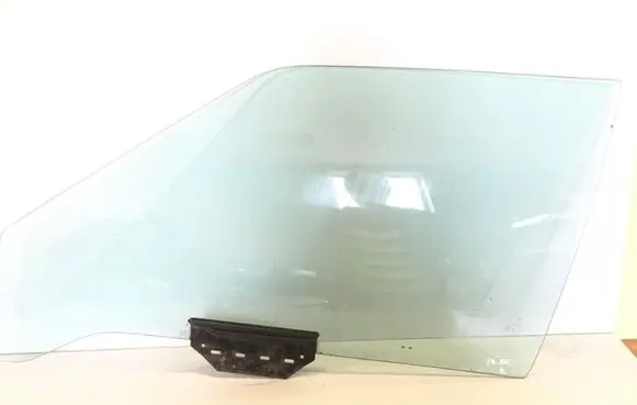 Audi Coupe Front door window/glass (coupe) 