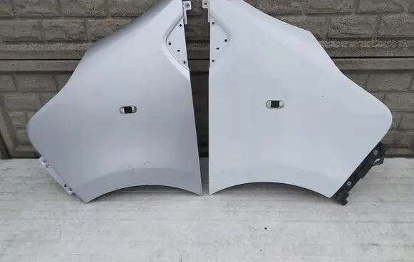Renault Trafic III (X82) Fender 96787634
