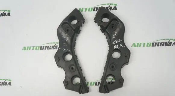 Volkswagen PASSAT CC Front bumper mounting bracket 3C8807184A 3C8807183A